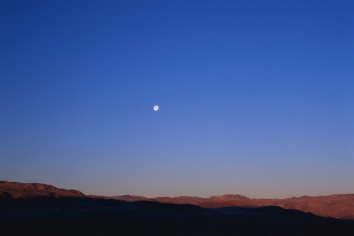 ©Dwight_Hiscano Moonset, Death Valley National Park, California (SA).jpg